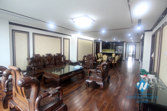 03 bedrooms apartment in the high floor for rent in Tay Ho district.